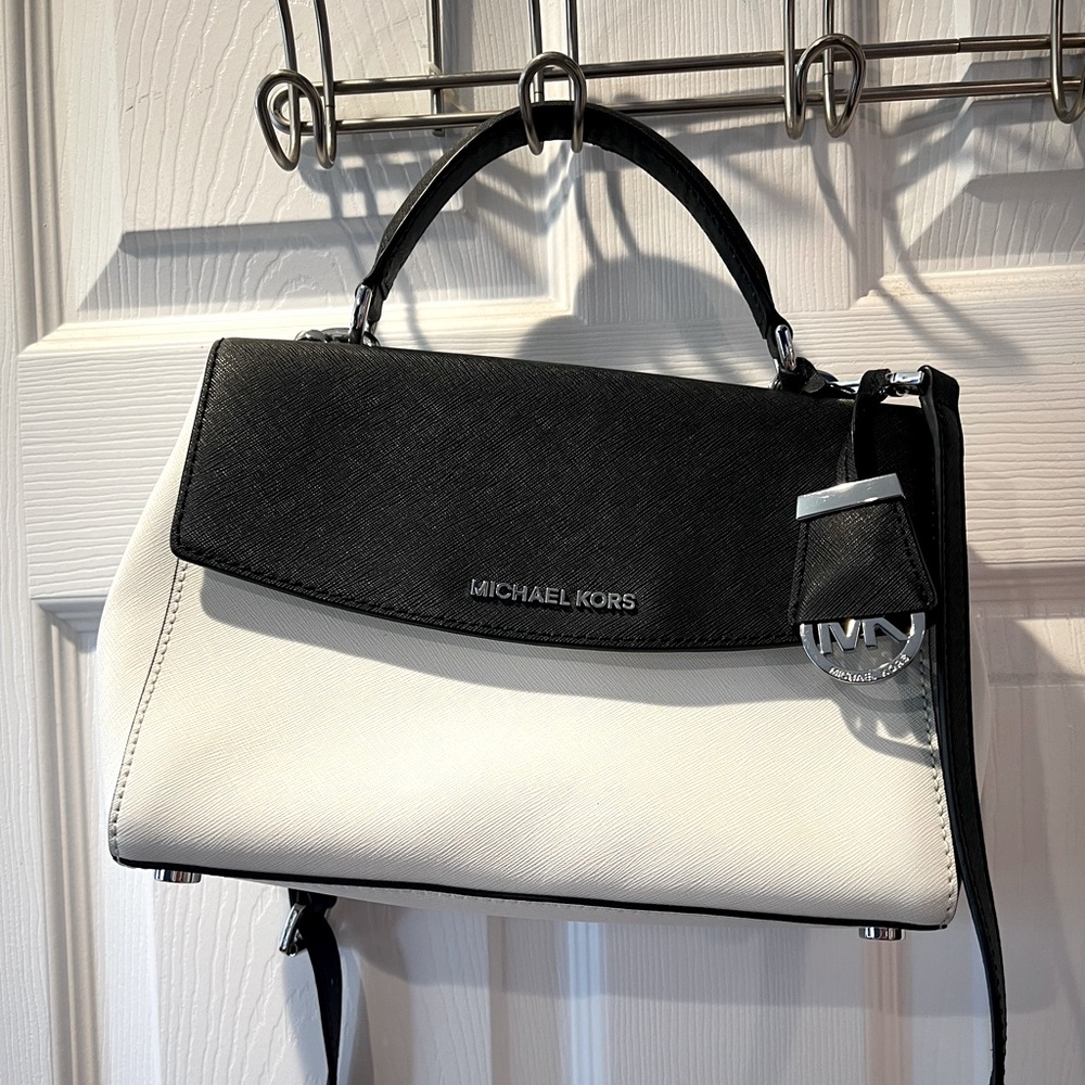 Michael Kors Ava black and white crossbody